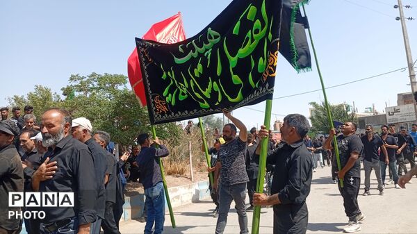 مراسم عزاداری و زنجیر زنی در روز عاشورای حسینی روستای فدیشه