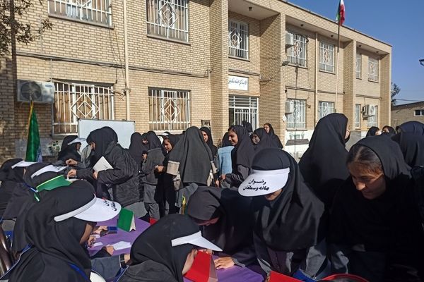 طلیعه‌‌ای از مدیریت آینده؛ انتخابات شورای دانش‌آموزی در دبیرستان رضوان