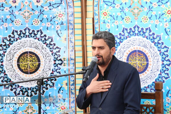 برپایی باشکوه نماز عید فطر در یزد