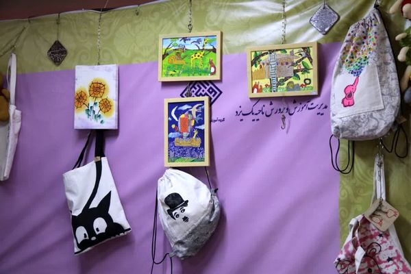  شانزدهمین نمایشگاه صنایع دستی یزد