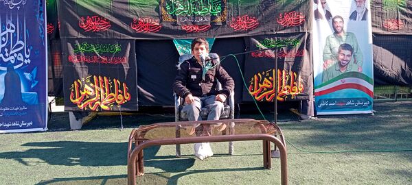 دانش‌آموزان مدرسه شاهد شهید کاظمی در سوگ شهادت حضرت فاطمه (س)