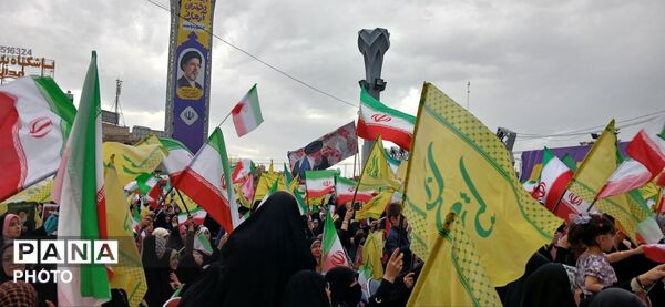 برگزاری روز دختر در میدان امام حسین(ع)