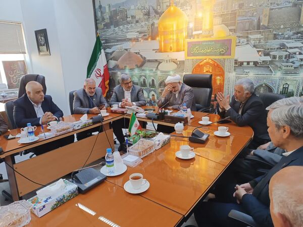 نشست هم‌اندیشی مدیران آموزشی و حوزه مدرسه‌سازی مشهد