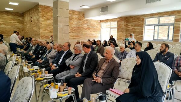 آیین افتتاحیه دبستان حضرت فاطمه زهرا (س) ناحیه۴ اصفهان 