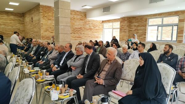 آیین افتتاحیه دبستان حضرت فاطمه زهرا (س) ناحیه۴ اصفهان 