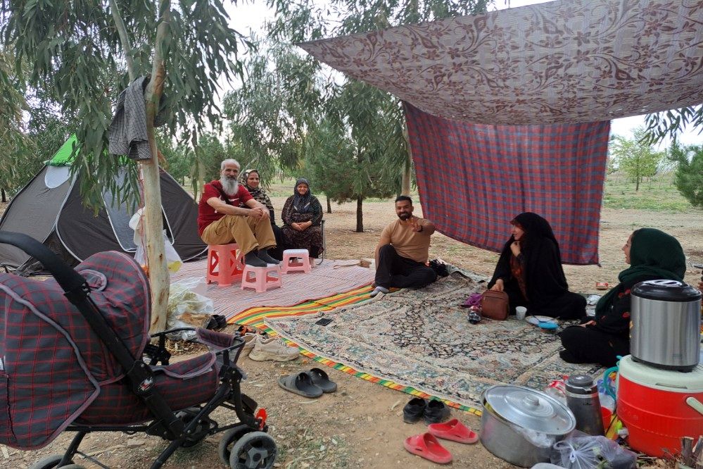 دورهمی روز طبیعت در پارک جنگلی پردیسان قم