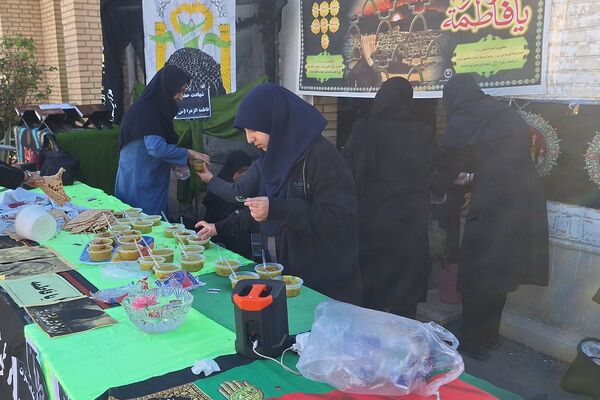 مراسم عزاداری حضرت زهرا (س) در دبیرستان دخترانه هیأت امنایی پویش ناحیه ۳شیراز 