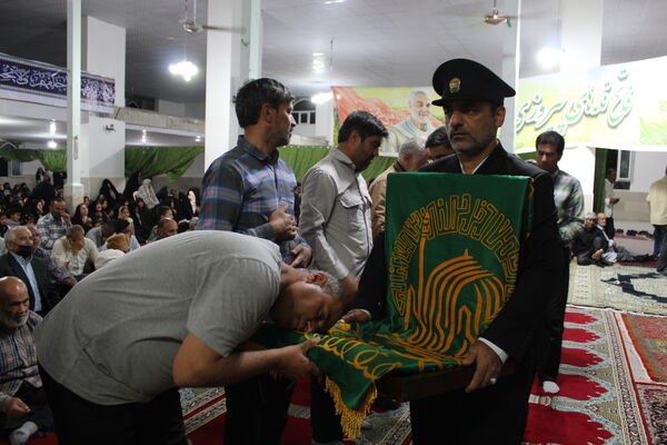 حضور کاروان آستان خورشید در شهر درق
