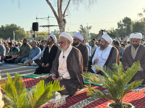 نماز عید سعید فطر در بندرعباس 