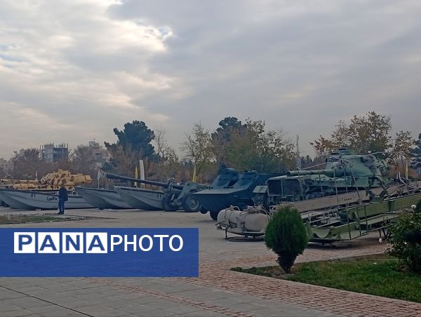 بازدید دانش‌آموزان پایه نهم سروقد از باغ موزه مشهد