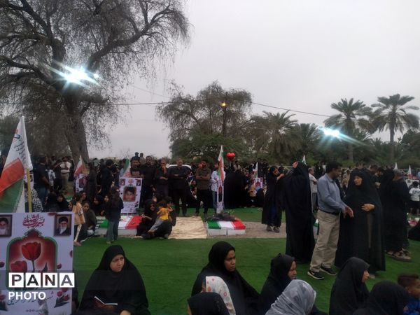  یاد فرشتگان آسمانی در گلزار شهدای دبستان شجره طیبه