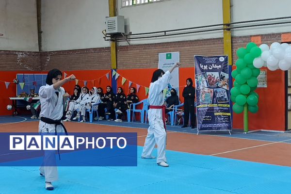 اختتامیه طرح میدان پویا در هنرستان هاجر نصیر‌آباد 