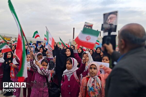 اجتماع بزرگ بانوان زینبی مدافعان ولایت به مناسبت شهادت رهبری شهید امام خامنه‌ای و شهیدان جنگ رمضان در باشت