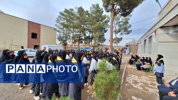افتتاحیه هفته ماها و جشنواره فرهنگی هنری "فردا" در رشتخوار