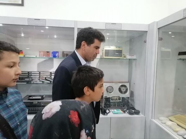 بازدید خادمیاران و خدام افتخاری رضوی از موزه فرهنگ و هنر بافق