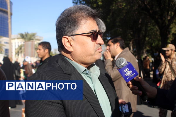 شکوه حضور مردم بوشهر در راهپیمایی ۲۲ بهمن