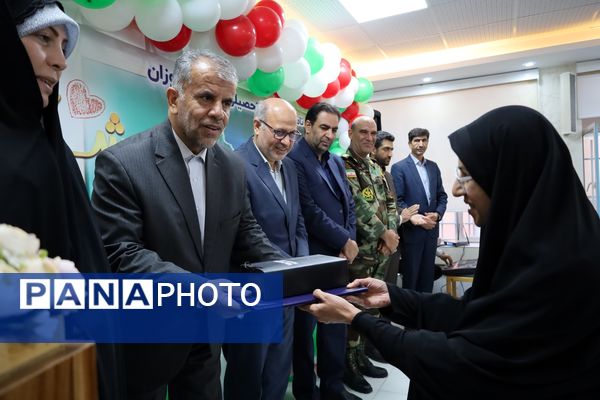 جشن عاطفه‌ها در آذربایجان غربی