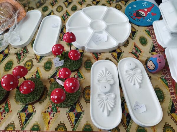 بازارچه دست‌سازه‌های دانش‌آموزان شهر راز