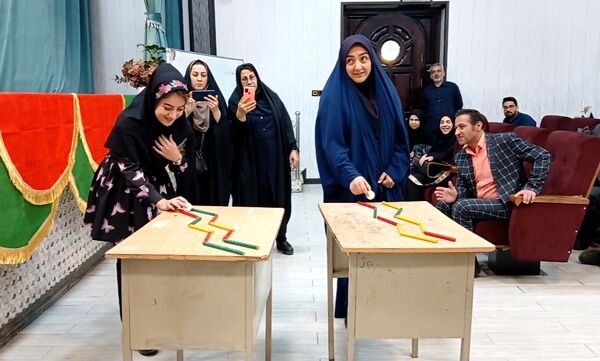  کارگاه آموزشی نحوه تعامل با دانش‌آموزان و بازی‌های گروهی در باقرشهر 