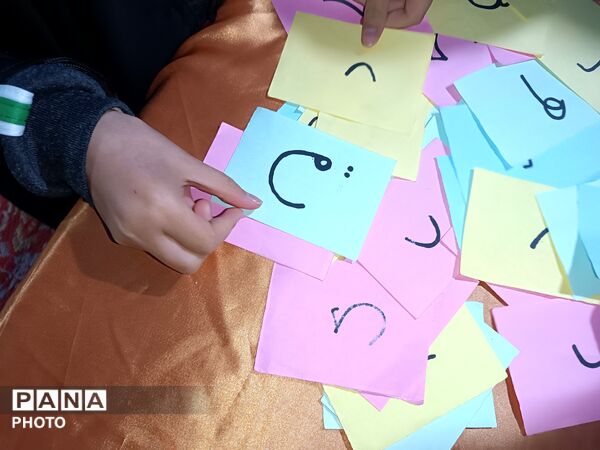 موکبِ کودک و نوجوانان در تجمعات شبانه شهر فارسان