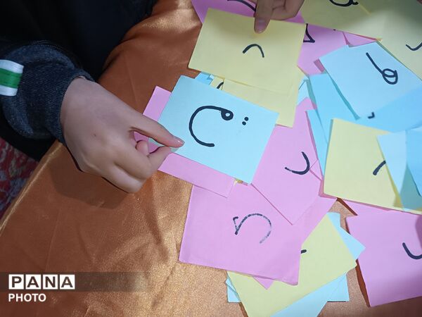 موکبِ کودک و نوجوانان در تجمعات شبانه شهر فارسان