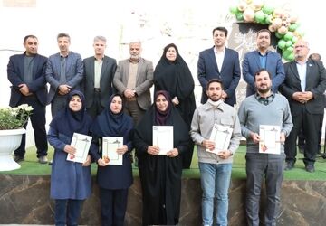 آیین تجلیل از مقام‌آوران برگزیده جشنواره نوجوان خوارزمی ناحیه ۵ اصفهان
