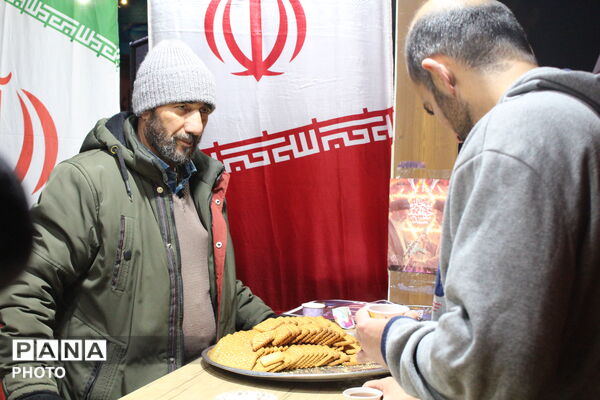حضور پرشور پیشتازان و مربیان ناحیه 2 در تجمعات شبانه 