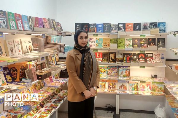 ردپایی از نقش و نگار در نمایشگاه دائمی شهرداری قرچک با آثار جشنواره دانش‌آموزی فرهنگی- هنری فردا