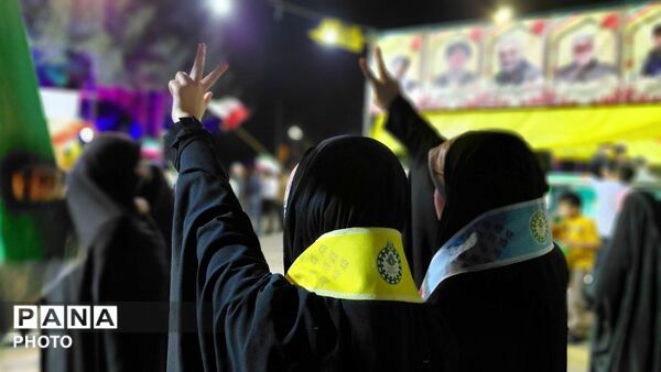 نود و دومین قاب از شبی که در حافظه‌ها می‌ماند