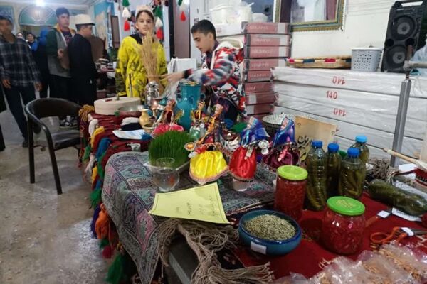 جشنواره آداب و رسوم و غذاهای سنتی شهرستان‌های فارس