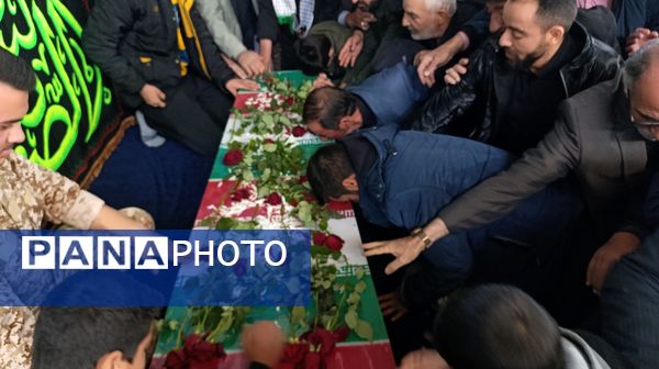 مراسم استقبال از پیکر شهید گمنام خوشنام فاطمی در مسجد جامع نیشابور 