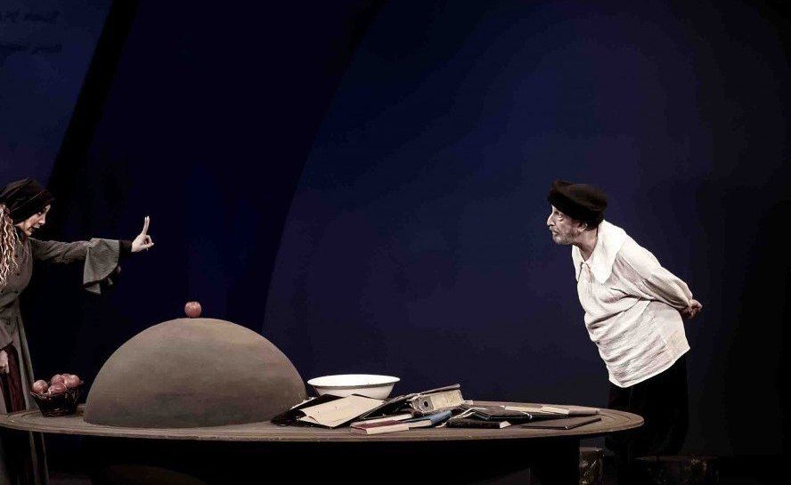 روایت المیرا دهقانی از بازی در نمایش «گالیله»