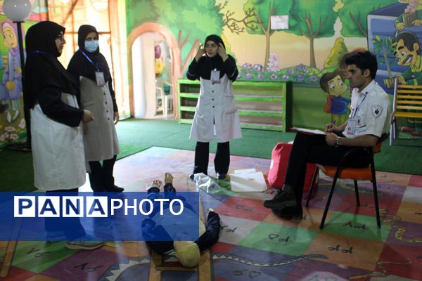 رقابت‌های مراقبین سلامت قم در بخش امداد و نجات