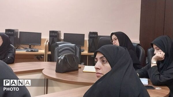 گامی برای توانمندسازی مراقبین سلامت مدارس در ناحیه ۶