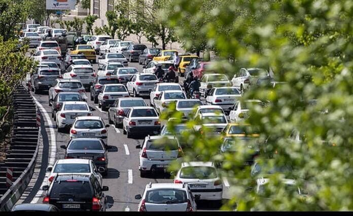 ترافیک سنگین صبحگاهی در معابر و بزرگراه‌های پایتخت