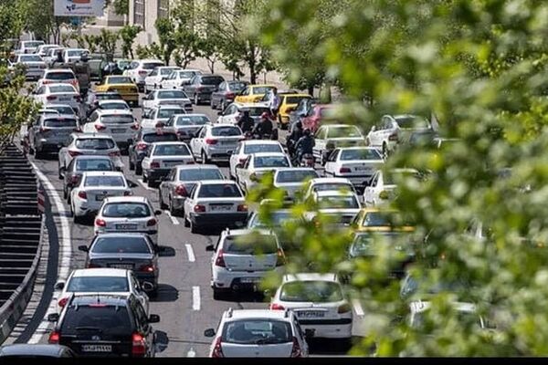 ترافیک سنگین صبحگاهی در بزرگراه‌های پایتخت