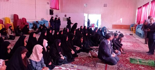 آیین تجلیل از برگزیدگان مسابقات و جشنواره ها در خلیل آباد
