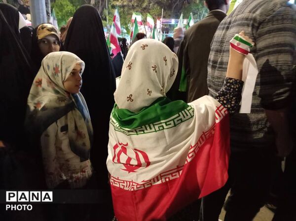 اجتماعات شبانه مردم بجنوردی؛ شب‌های پرشور در مرکز خراسان‌شمالی