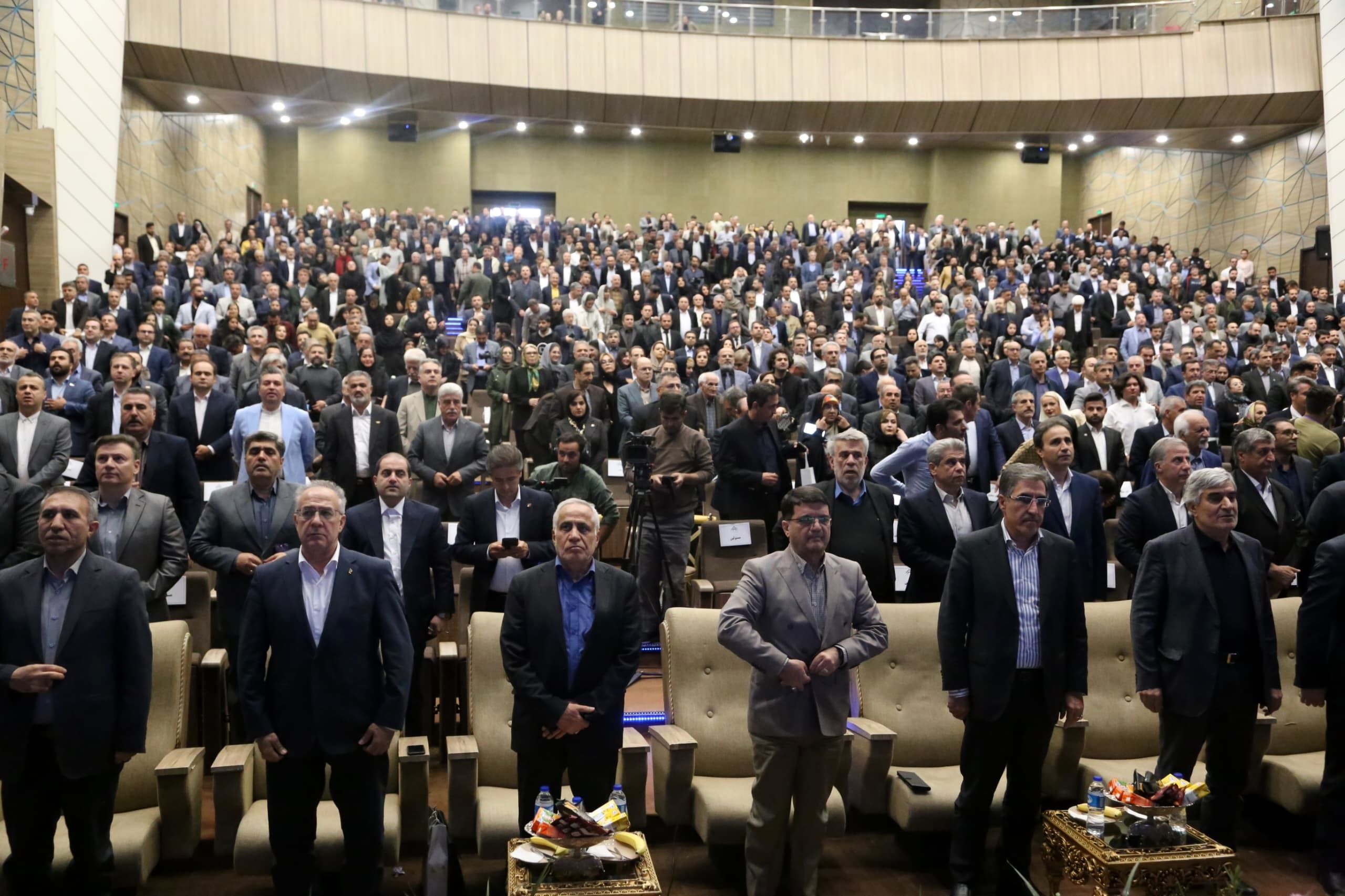 گرامیداشت روز صنعت و معدن آذربایجان‌شرقی با تجلیل از ۵۴ واحد صنعتی و معدنی