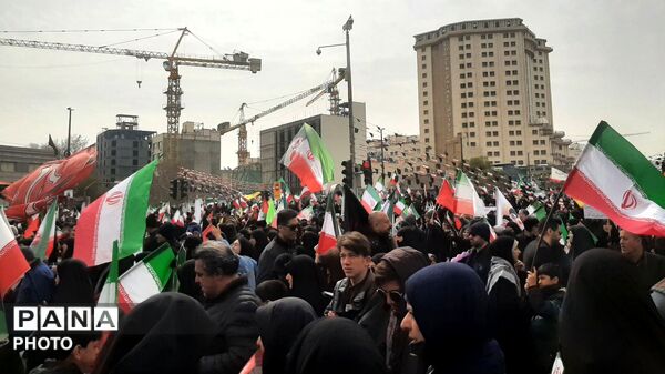 خروش مردمان مشهدی در راهپیمایی حماسی روز قدس 