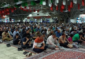 برگزاری مراسم دعای عرفه در گلستان شهدای اصفهان 