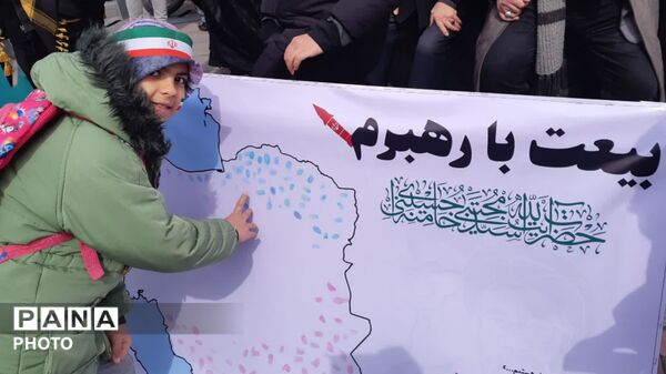 خروش مردمان مشهدی در راهپیمایی حماسی روز قدس 
