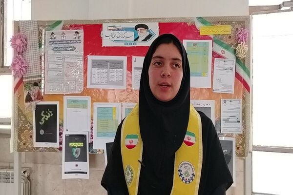 اولین جلسه شورای دانش آموزی در دبیرستان شهید مجید دهنوی  نیشابور