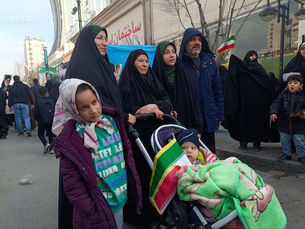 ۲۲ بهمن؛ خیابان‌ها صحنه تجدید بیعت ملت با آرمان‌های انقلاب