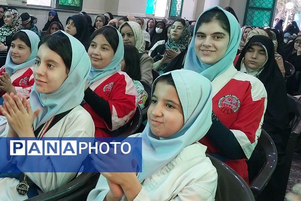 تقدیر از حافظان قرآن دبستان شهید مجید مجیدی