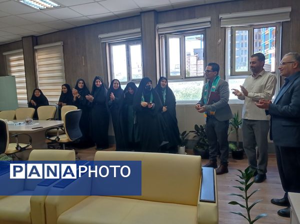 دیدار دانش‌آموزان مدرسه مهندس رحمانی فرد با مسولین اداره ناحیه یک مشهد مقدس 