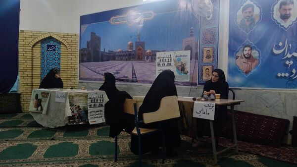 میزخدمت رایگان به‌مناسبت روز پرستار در ماهدشت‌ کرج