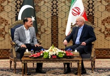 ‌قالیباف: از حقوق ملت و کشورمان عدول نمی‌کنیم
