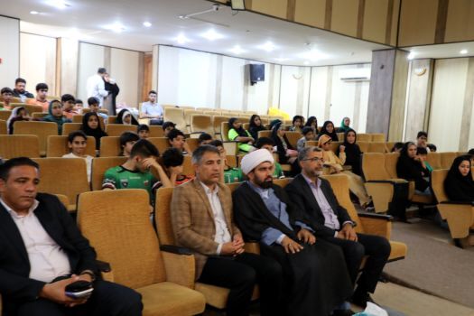 آیین افتتاحیه اوقات فراغت دانش‌آموزان در شهرستان بندرعباس