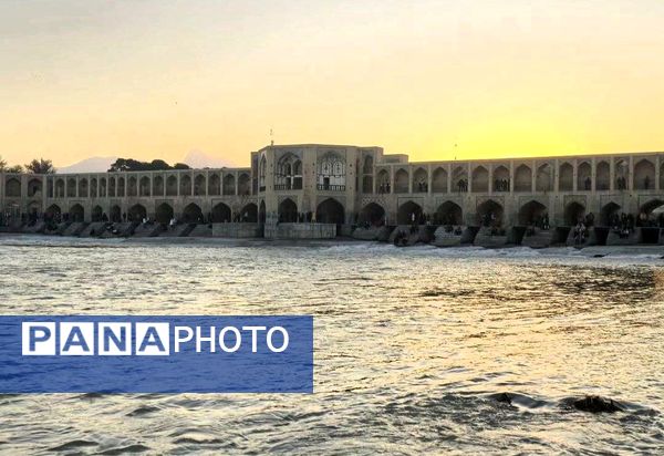 کاروانسرای شاه عباسی اصفهان در ایام نوروز 